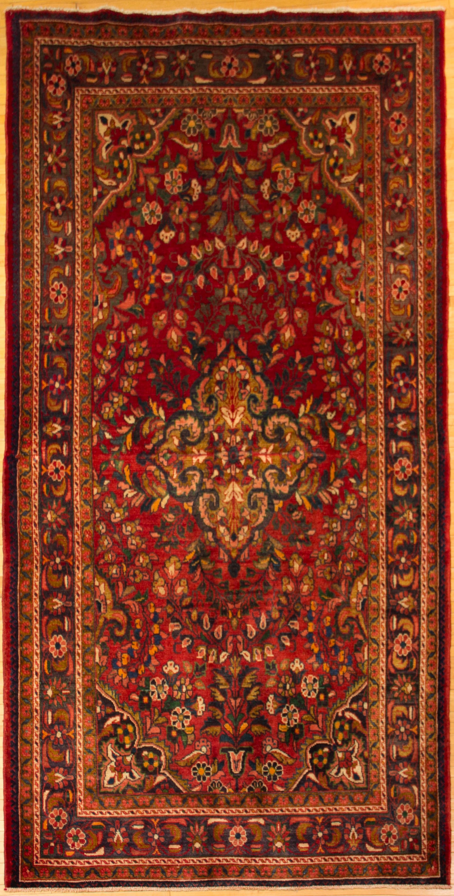 5'9" X 11'4"