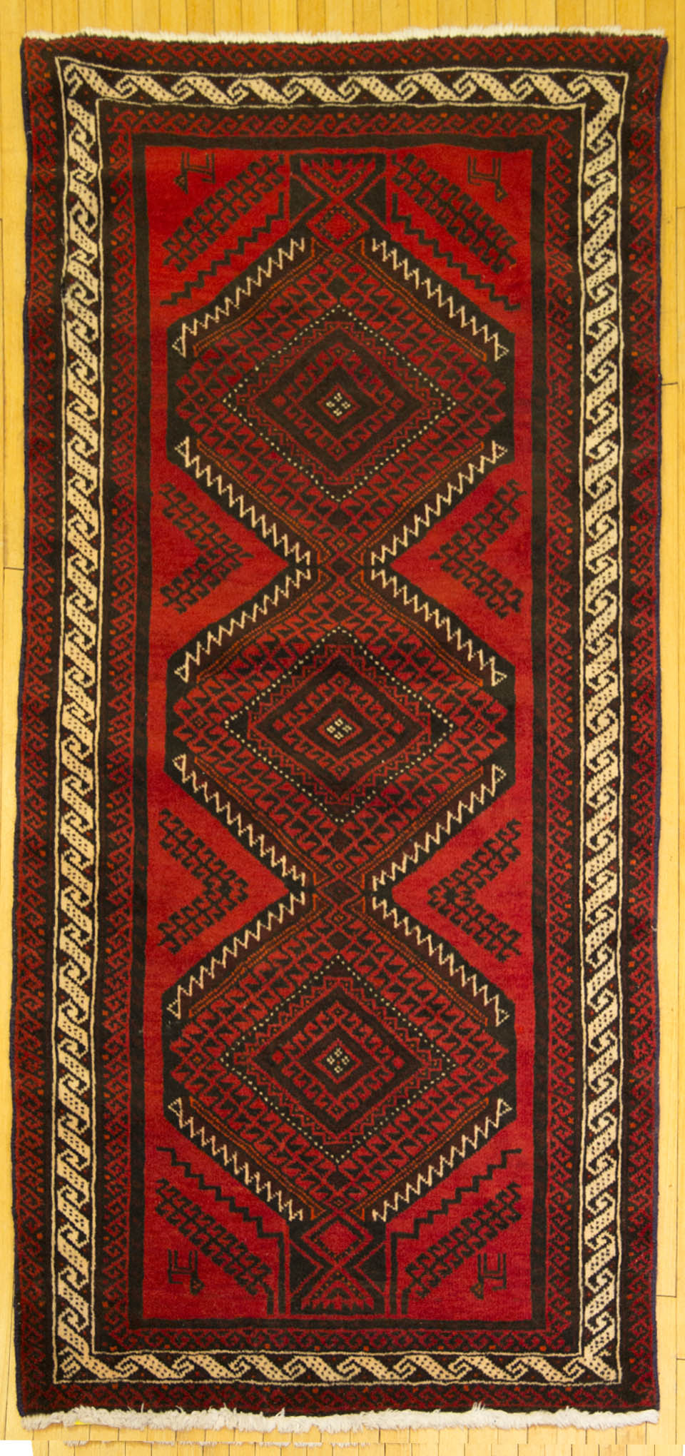 Runner 2'10" X 5'8"