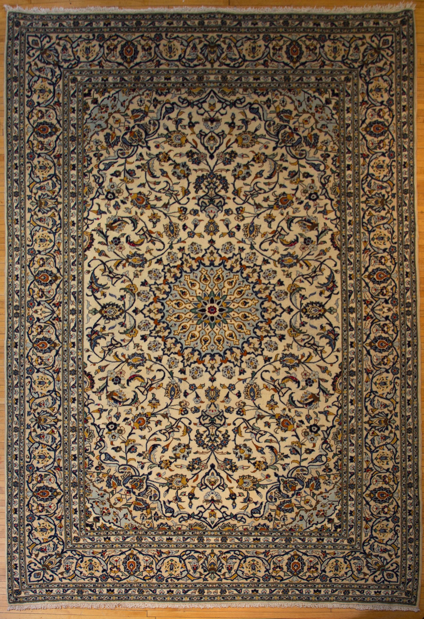 8'x11'8"